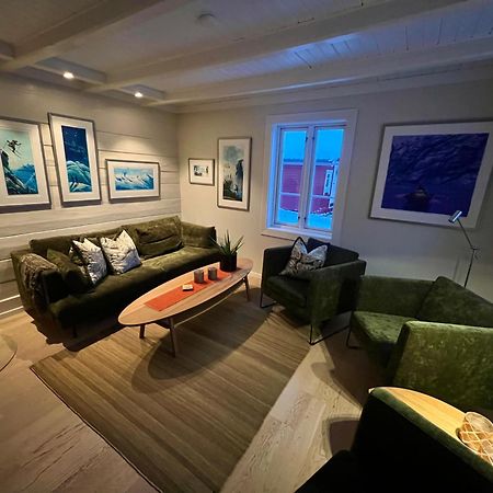 Kjosen Lodge, Lyngen. Lyngseidet Buitenkant foto