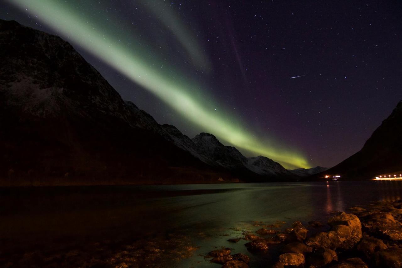 Kjosen Lodge, Lyngen. Lyngseidet Buitenkant foto