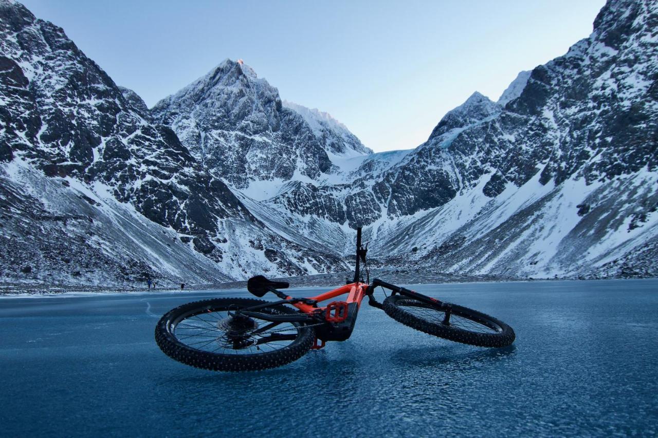 Kjosen Lodge, Lyngen. Lyngseidet Buitenkant foto