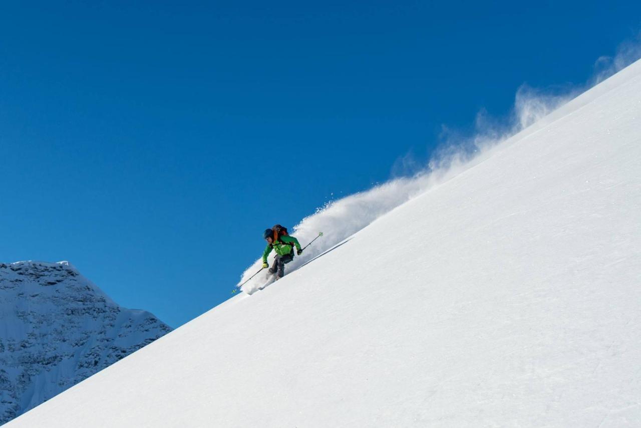 Kjosen Lodge, Lyngen. Lyngseidet Buitenkant foto